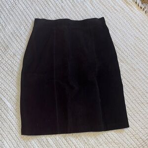 Jennifer Moore Black vintage suede leather skirt vintage sz12 fits sz 6